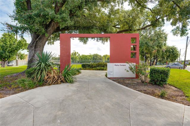 211 N Jenkins Street, Houston, TX 77003