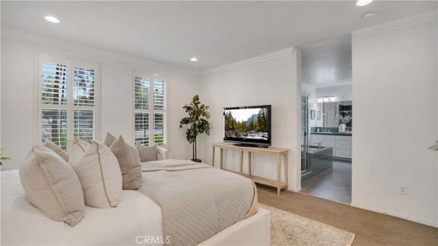 57 Silverado, Irvine, CA 92618