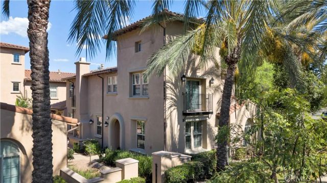 57 Silverado, Irvine, CA 92618
