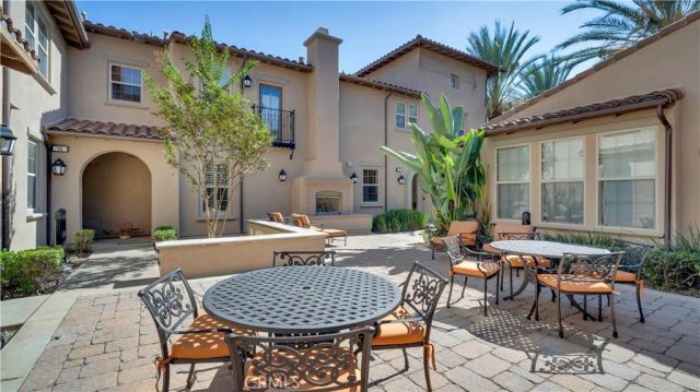 57 Silverado, Irvine, CA 92618