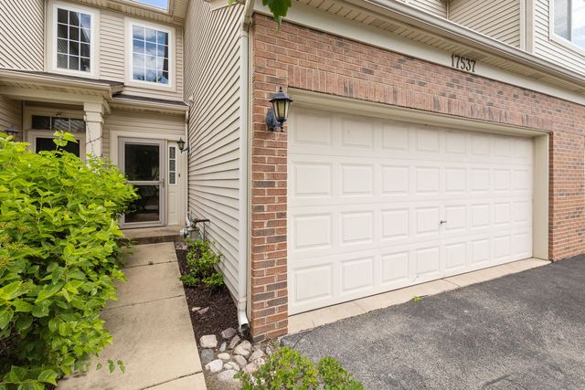 17537 S Gilbert Drive, Lockport, IL 60441