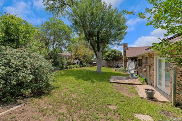 6430 Ridge Forest, San Antonio, TX 78233