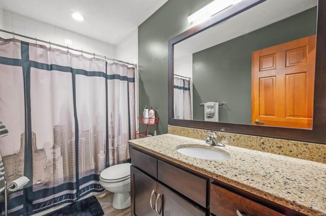 53271 County Murray Drive, Granger, IN 46530