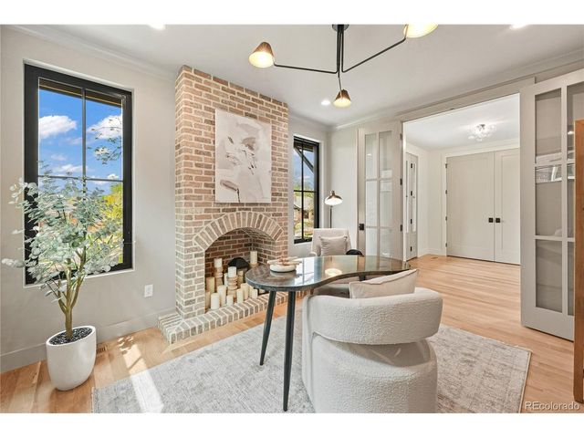 1060 S Ogden St, Denver, CO 80209