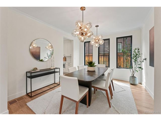 1060 S Ogden St, Denver, CO 80209