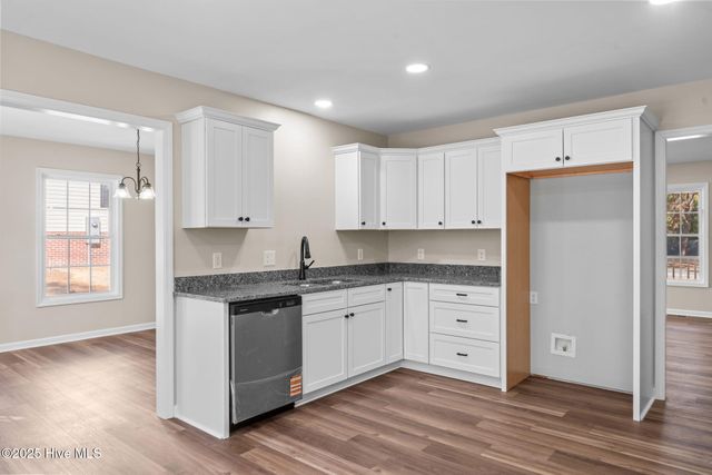 215 Beech Street, Hamlet, NC 28345