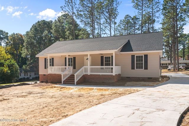 215 Beech Street, Hamlet, NC 28345