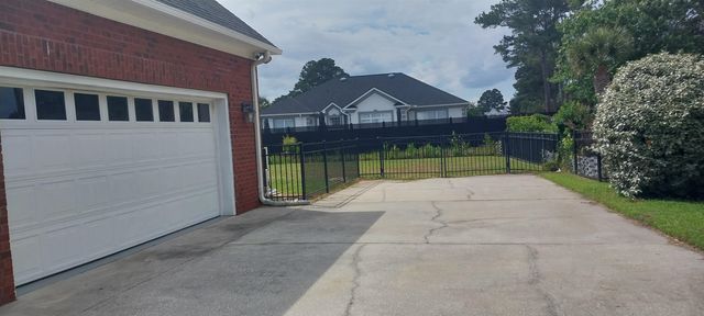 1492 Brookgreen Dr., Myrtle Beach, SC 29577