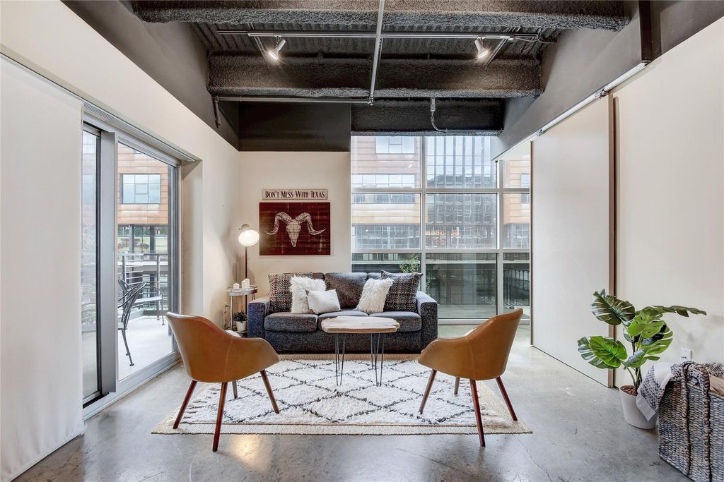 601 Brushy ST 205, Austin, TX 78702