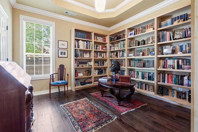 5113 S Bent Tree Drive, Rogers, AR 72758