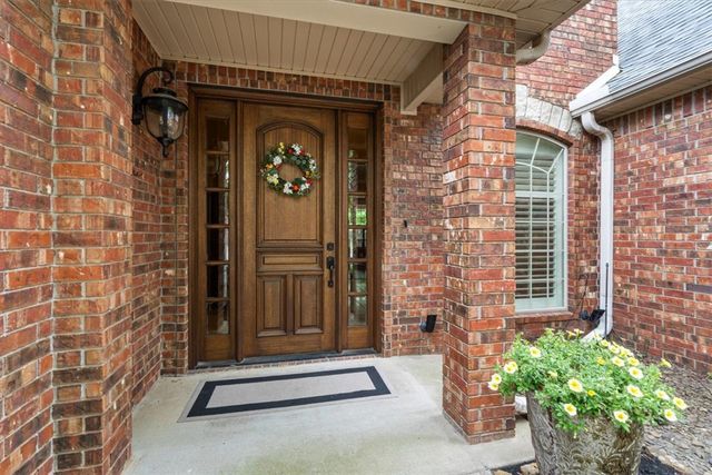 5113 S Bent Tree Drive, Rogers, AR 72758