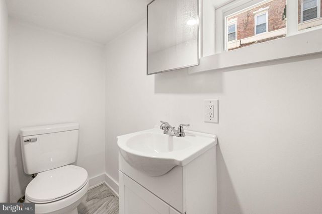 2103 S DAGGETT ST, Philadelphia, PA 19142