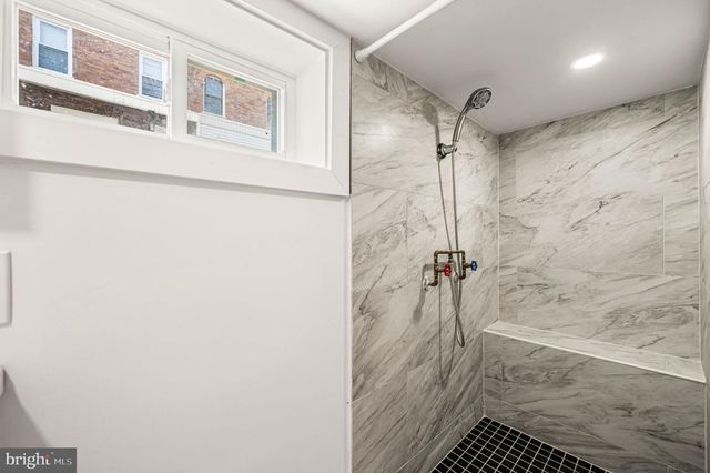 2103 S DAGGETT ST, Philadelphia, PA 19142