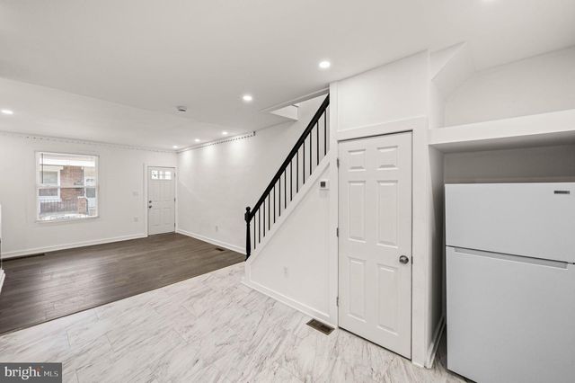 2103 S DAGGETT ST, Philadelphia, PA 19142