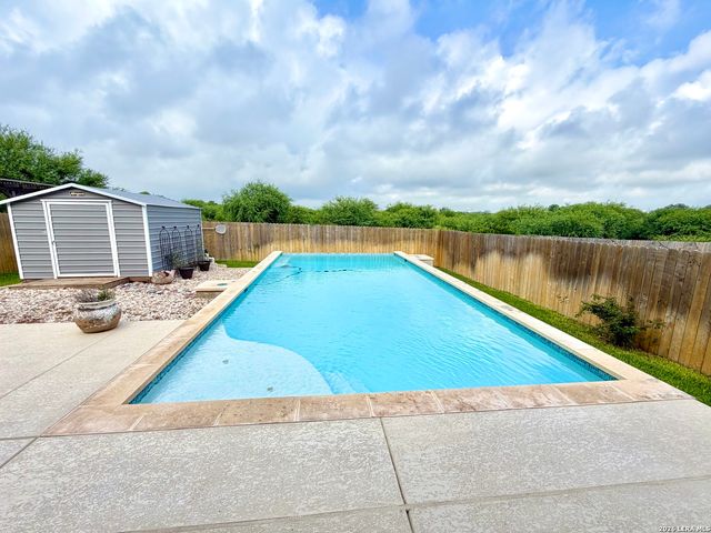 333 Soapstone, Cibolo, TX 78108