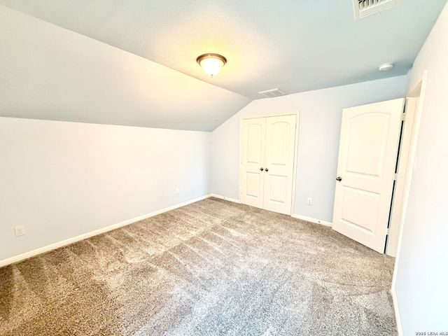 333 Soapstone, Cibolo, TX 78108