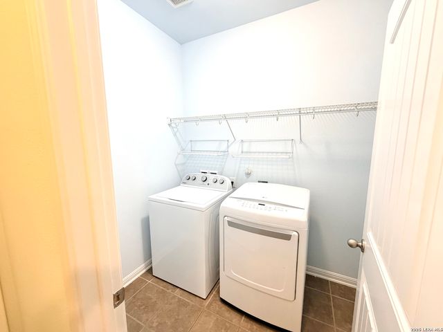 333 Soapstone, Cibolo, TX 78108