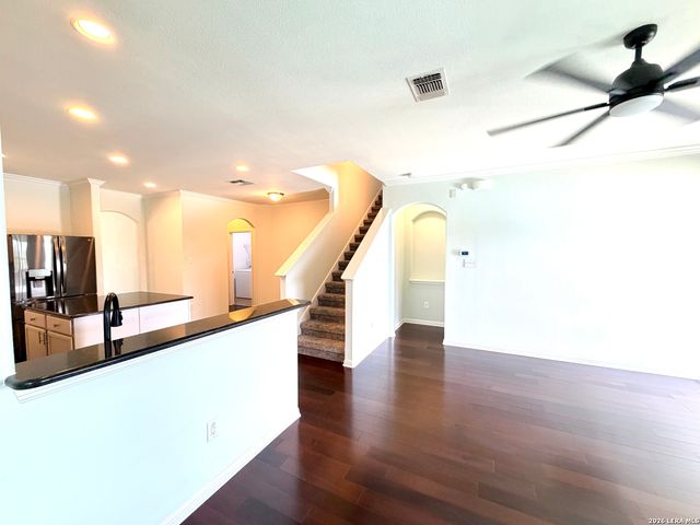 333 Soapstone, Cibolo, TX 78108
