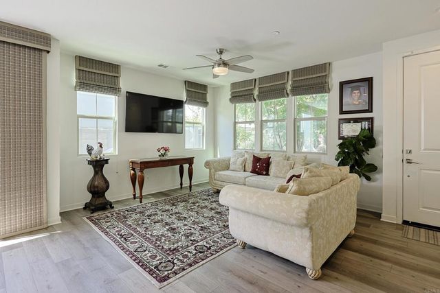 2037 Tango Loop 2, Chula Vista, CA 91915