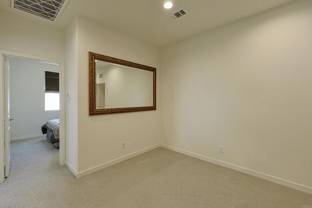 2037 Tango Loop 2, Chula Vista, CA 91915