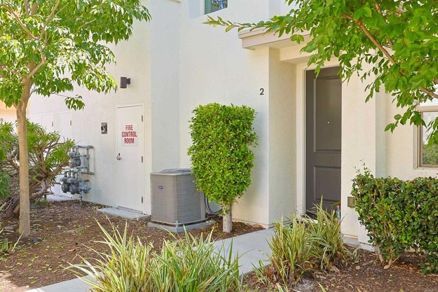 2037 Tango Loop 2, Chula Vista, CA 91915