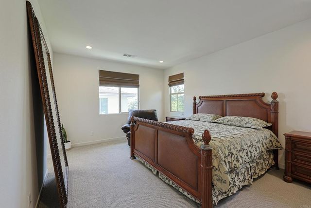 2037 Tango Loop 2, Chula Vista, CA 91915