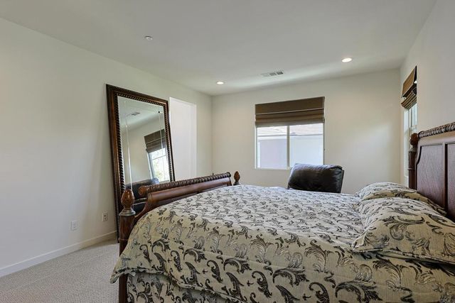 2037 Tango Loop 2, Chula Vista, CA 91915