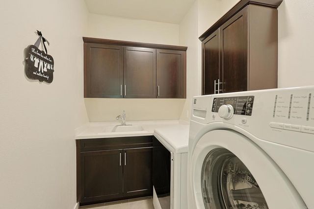 2037 Tango Loop 2, Chula Vista, CA 91915