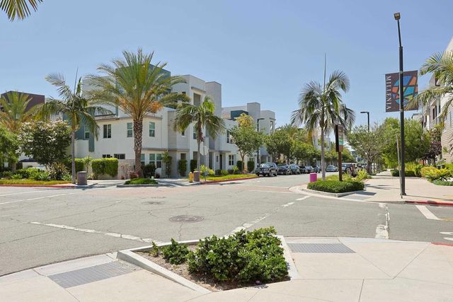 2037 Tango Loop 2, Chula Vista, CA 91915