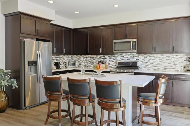 2037 Tango Loop 2, Chula Vista, CA 91915