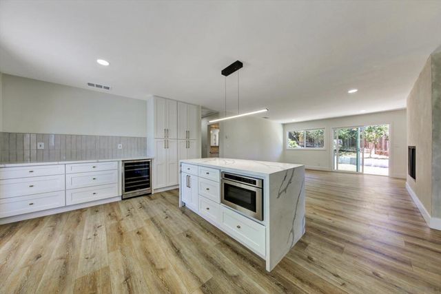 4491 Glen, La Mesa, CA 91941