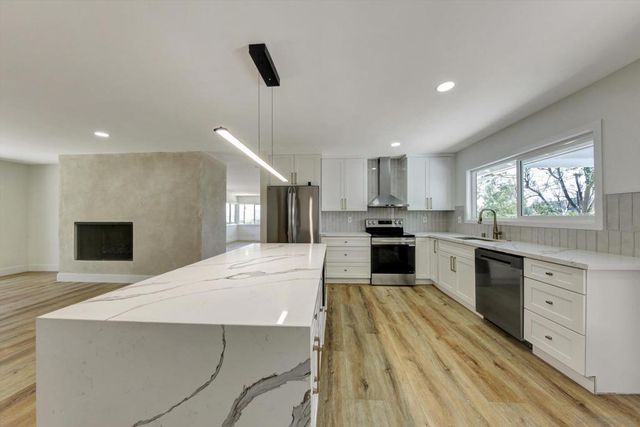 4491 Glen, La Mesa, CA 91941