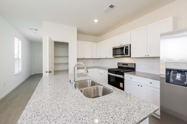 15243 Canyon Rapids Road, Conroe, TX 77302