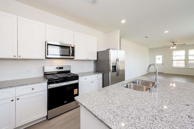 15243 Canyon Rapids Road, Conroe, TX 77302