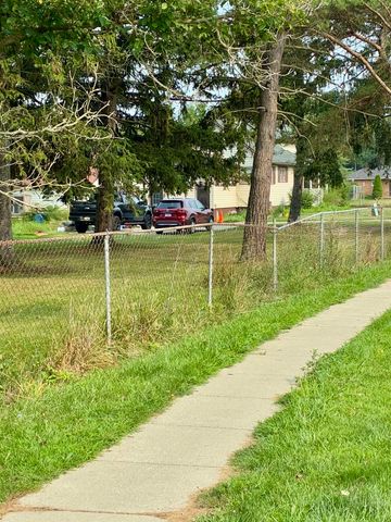 1510 S Chipman Street, Owosso Twp, MI 48867