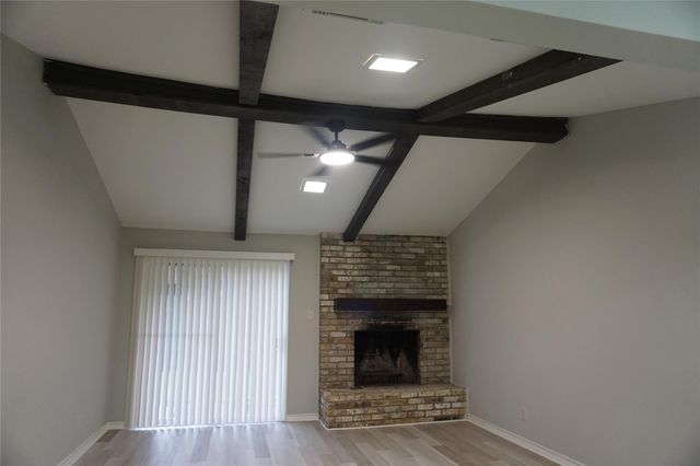 1915 Normal Park Drive A, Huntsville, TX 77340