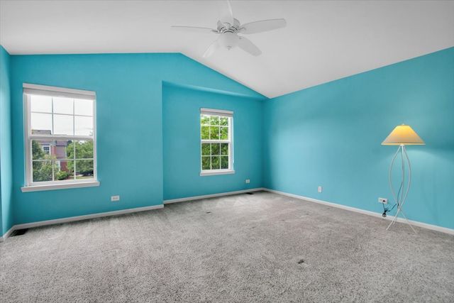 2049 Cabrillo Lane, Hoffman Estates, IL 60192