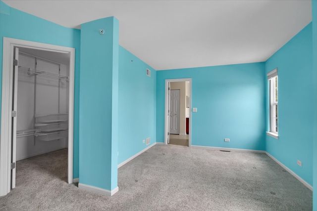 2049 Cabrillo Lane, Hoffman Estates, IL 60192
