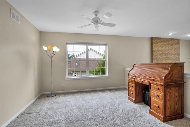 2049 Cabrillo Lane, Hoffman Estates, IL 60192
