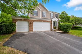2049 Cabrillo Lane, Hoffman Estates, IL 60192
