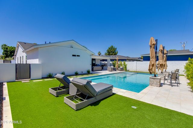 650 E COLTER Street, Phoenix, AZ 85012