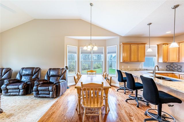 292 Carriage Path Court, Webster, NY 14580