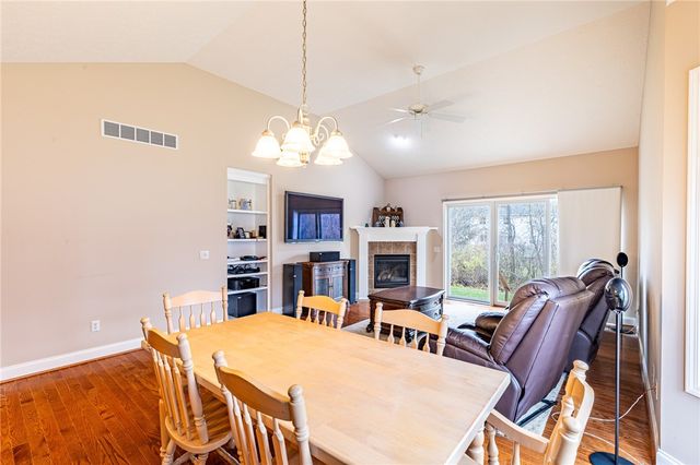 292 Carriage Path Court, Webster, NY 14580