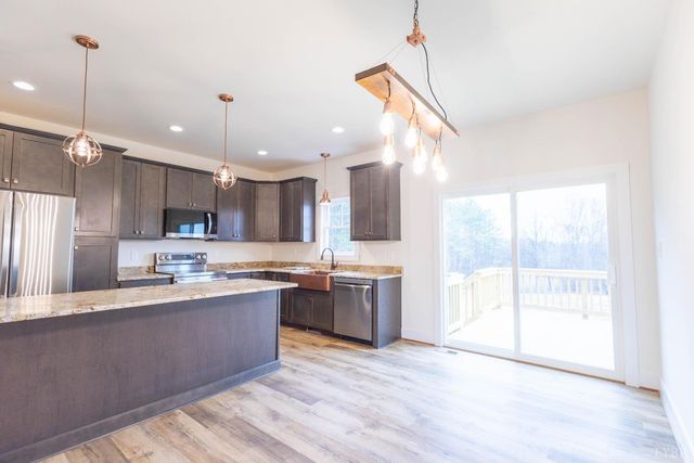 2427 Double Bridges Road, Spout Spring, VA 24593