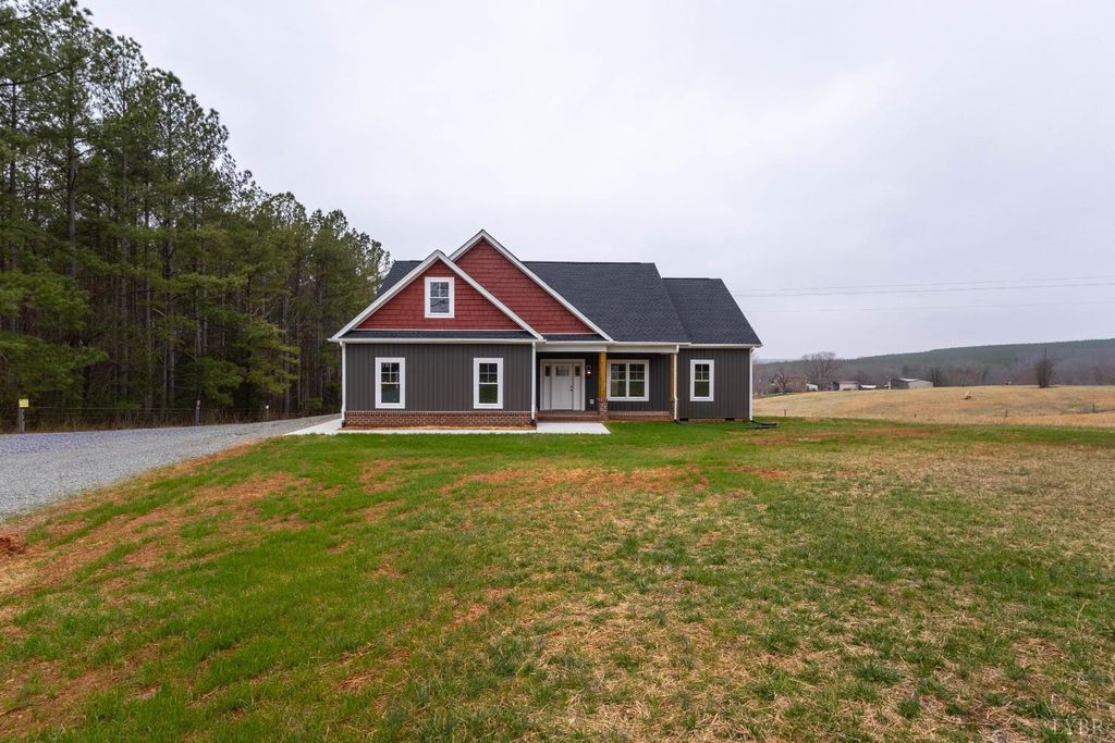 2427 Double Bridges Road, Spout Spring, VA 24593