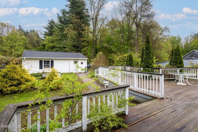65 Pashley Road, Glenville, NY 12302