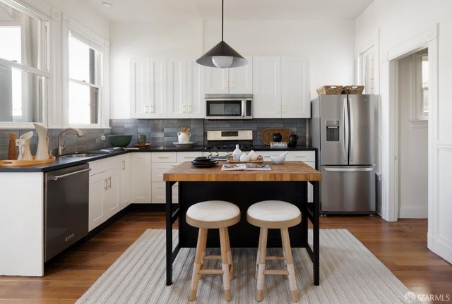 3270 20th Street, San Francisco, CA 94110