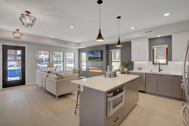 3628 Colfax Avenue S, Minneapolis, MN 55409