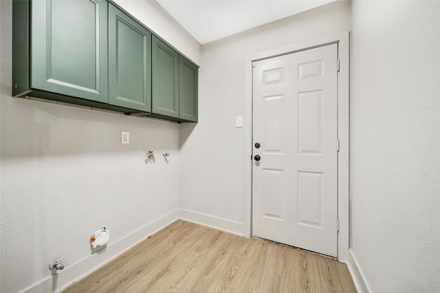 3022 Sparrow Street, Houston, TX 77051