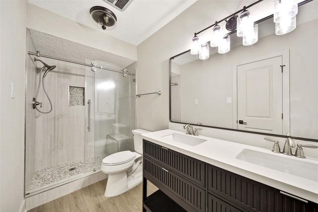 3022 Sparrow Street, Houston, TX 77051